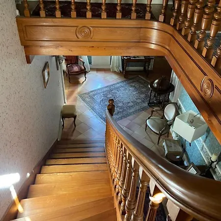 Frühstückspension Chateau Du Payre 3*