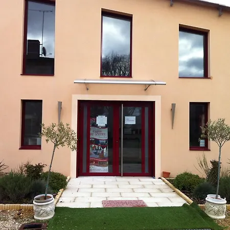 Couette-café Chateau Du Payre Cardan