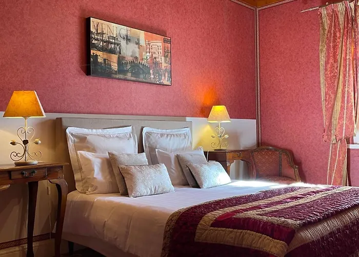 Chateau Du Payre Cardan