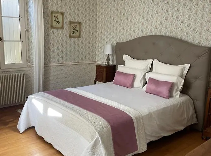 Chateau Du Payre Cardan