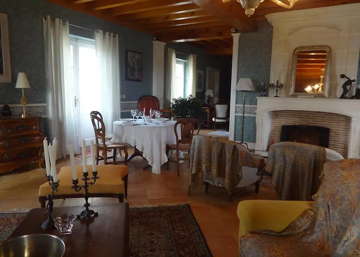 Chateau Du Payre 3* Cardan